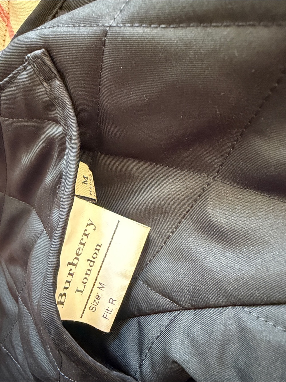 BURBERRY | Quilter Zip Jacket - Black | Size: Medium - Picture 2 of 8
